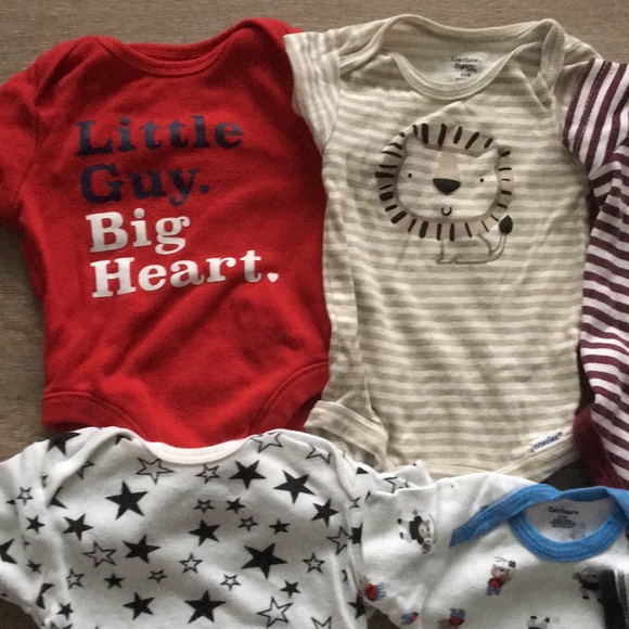 Onesies size 0-3 months bundle of 8 - Picture 2 of 6
